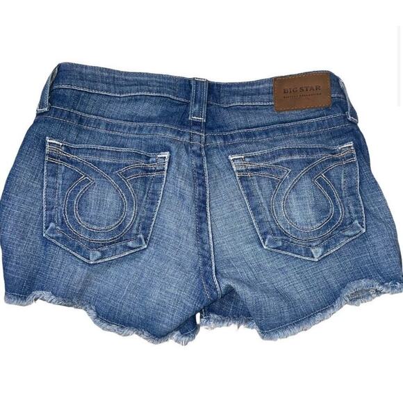 Big Star distressed denim jean shorts raw hem mid rise SZ 26" cutoff stretch - Picture 3 of 6
